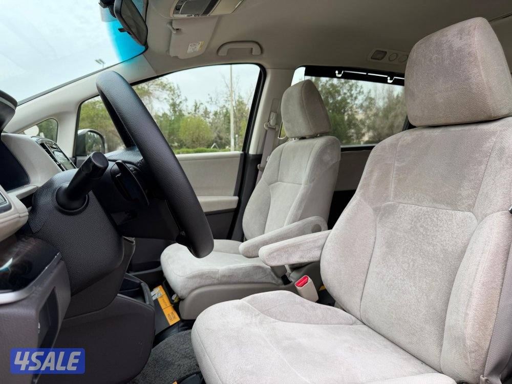 للبيع هوندا اوديسي موديل 2015 وارد الغانم6