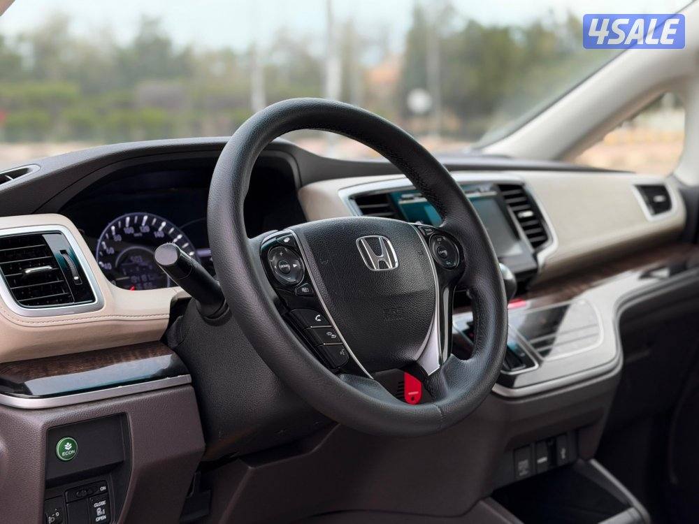 للبيع هوندا اوديسي موديل 2015 وارد الغانم7