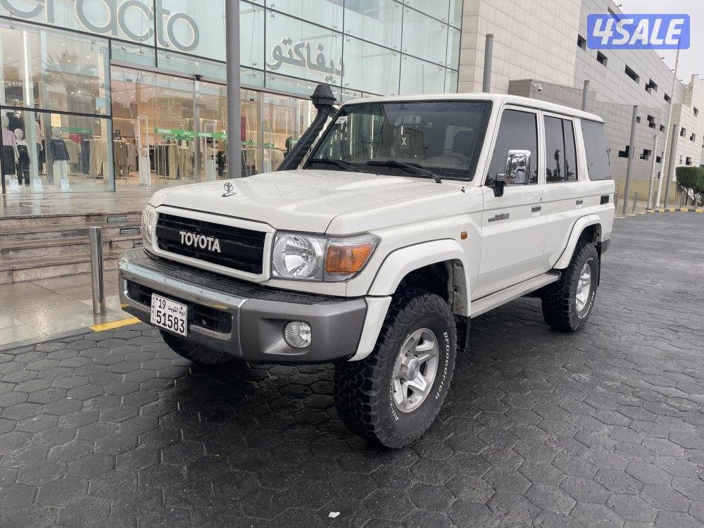 لاندكروزر نص1
