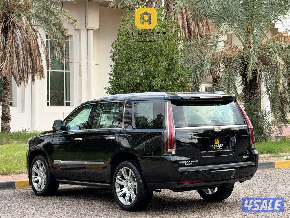 للبيع اسكاليد موديل 2018 وارد الغانم5