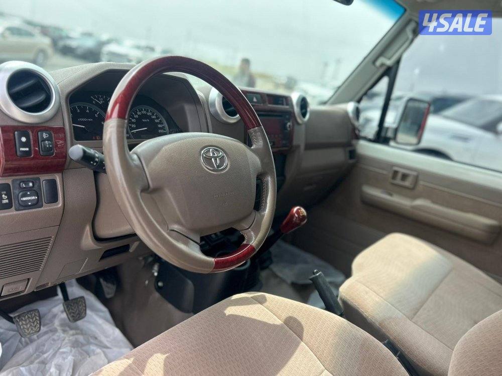تويوتا لاند كروزر شاص LX .V6 موديل 2021 ماشى 145.000 k.m وارد الساير4