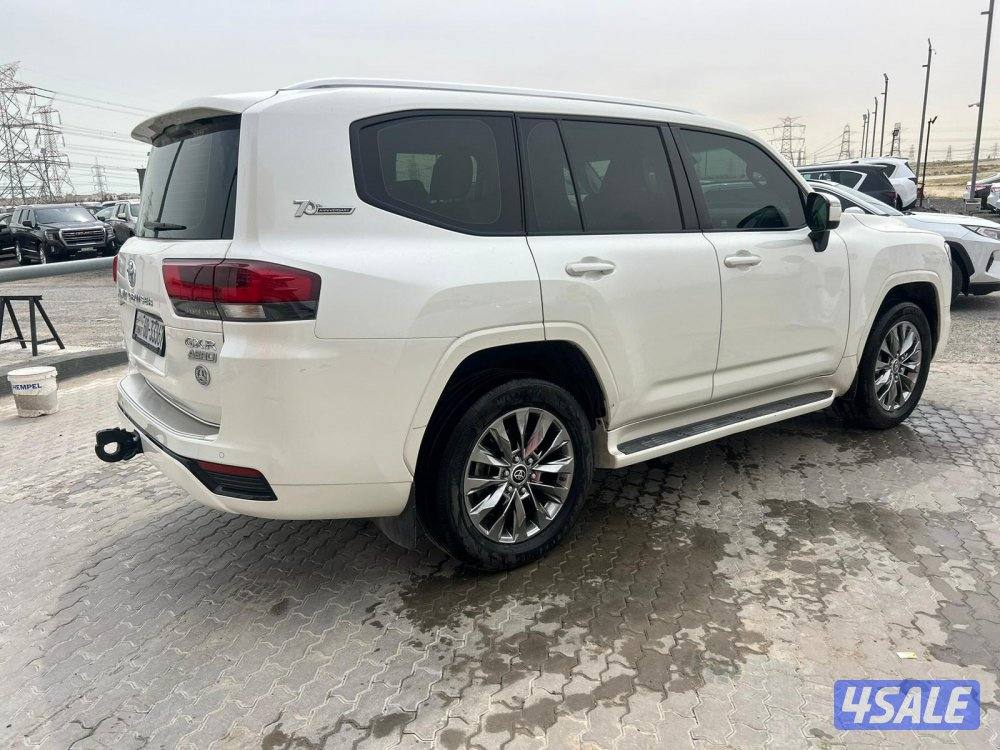 لاند كروزر GX.R AERO-V6 موديل 2022 ماشى 157.000 k.m  وارد الساير.2