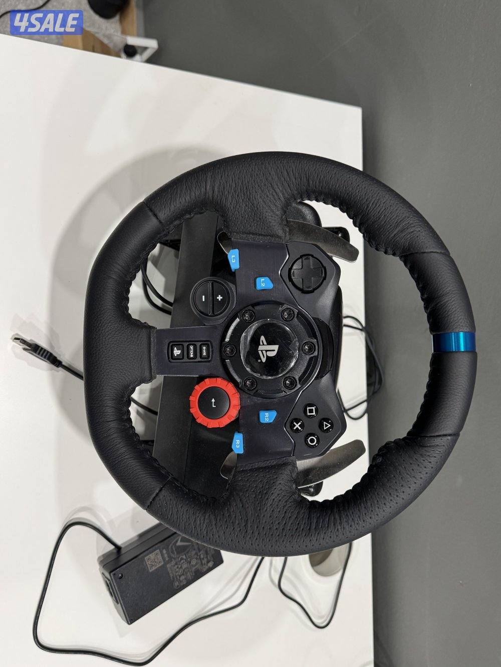 عجله قياده مع دواسات وقير عادي من لوجتك G29 مستعمل خفيف جدا0