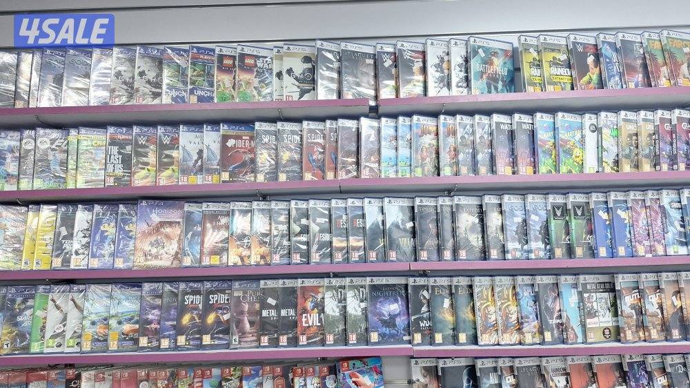 we buy and sale ps4ps5 xbox switch used and available deliver10