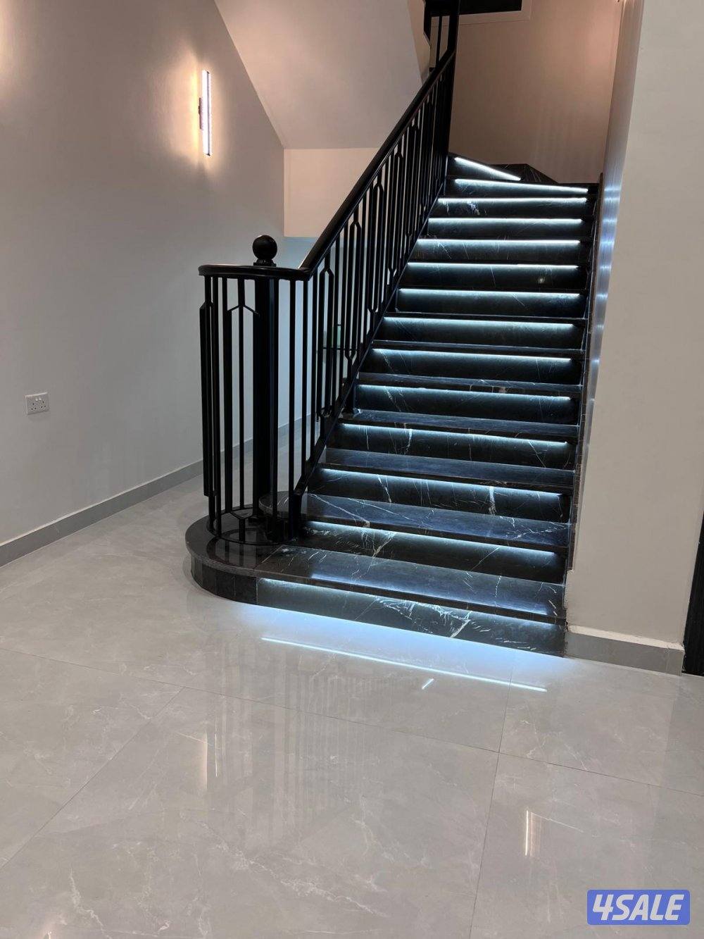 فني كهربائي باكستاني5