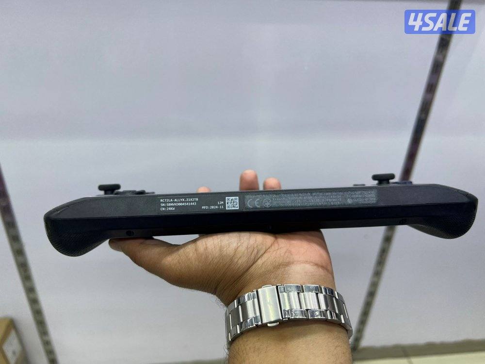 Asus Rog Ally X (2 TB)3