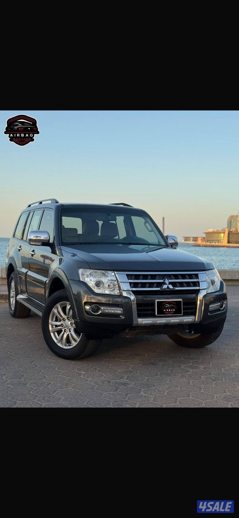 باجيرو موديل 2020 
عداد  74 الف 
ماكينه 3.8  سى سى كامل المواصفات2