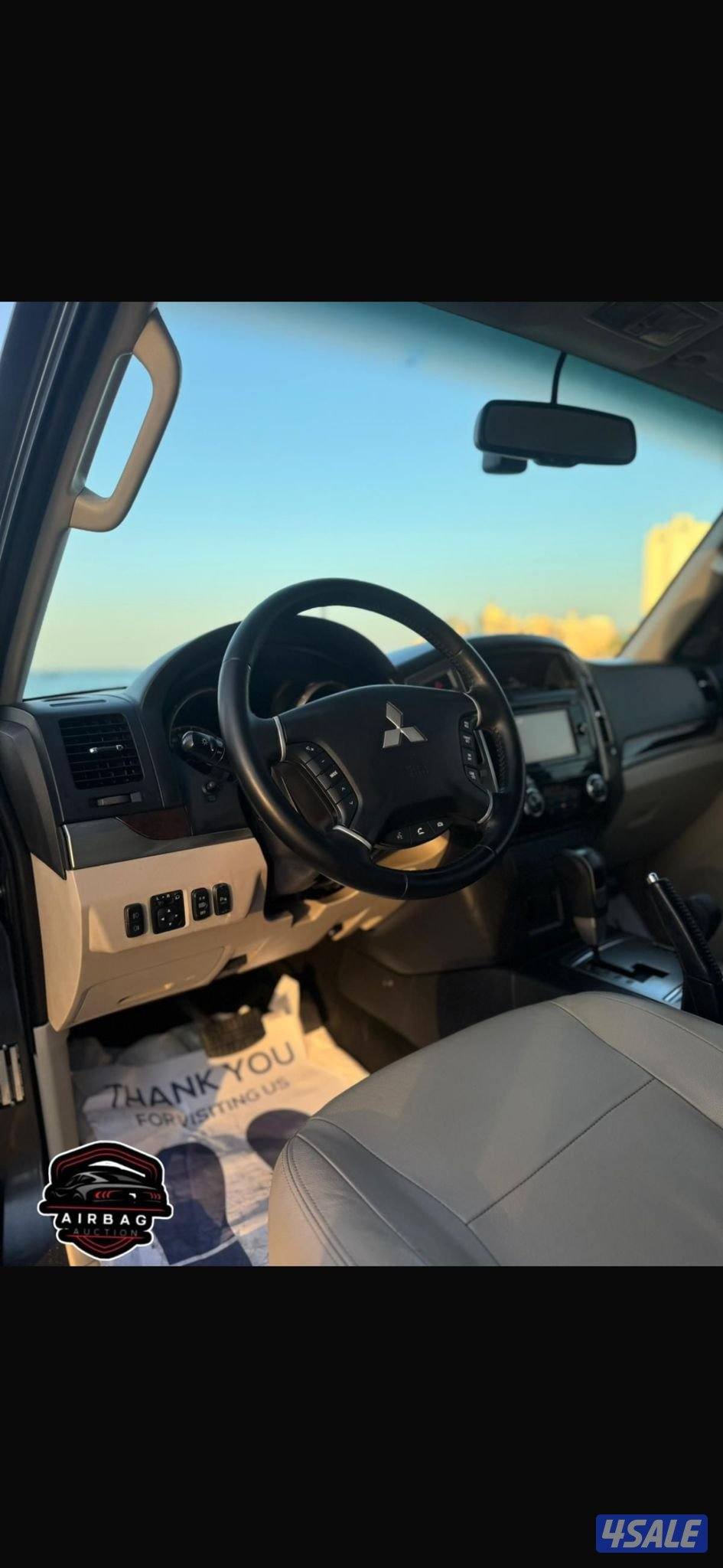 باجيرو موديل 2020 
عداد  74 الف 
ماكينه 3.8  سى سى كامل المواصفات3