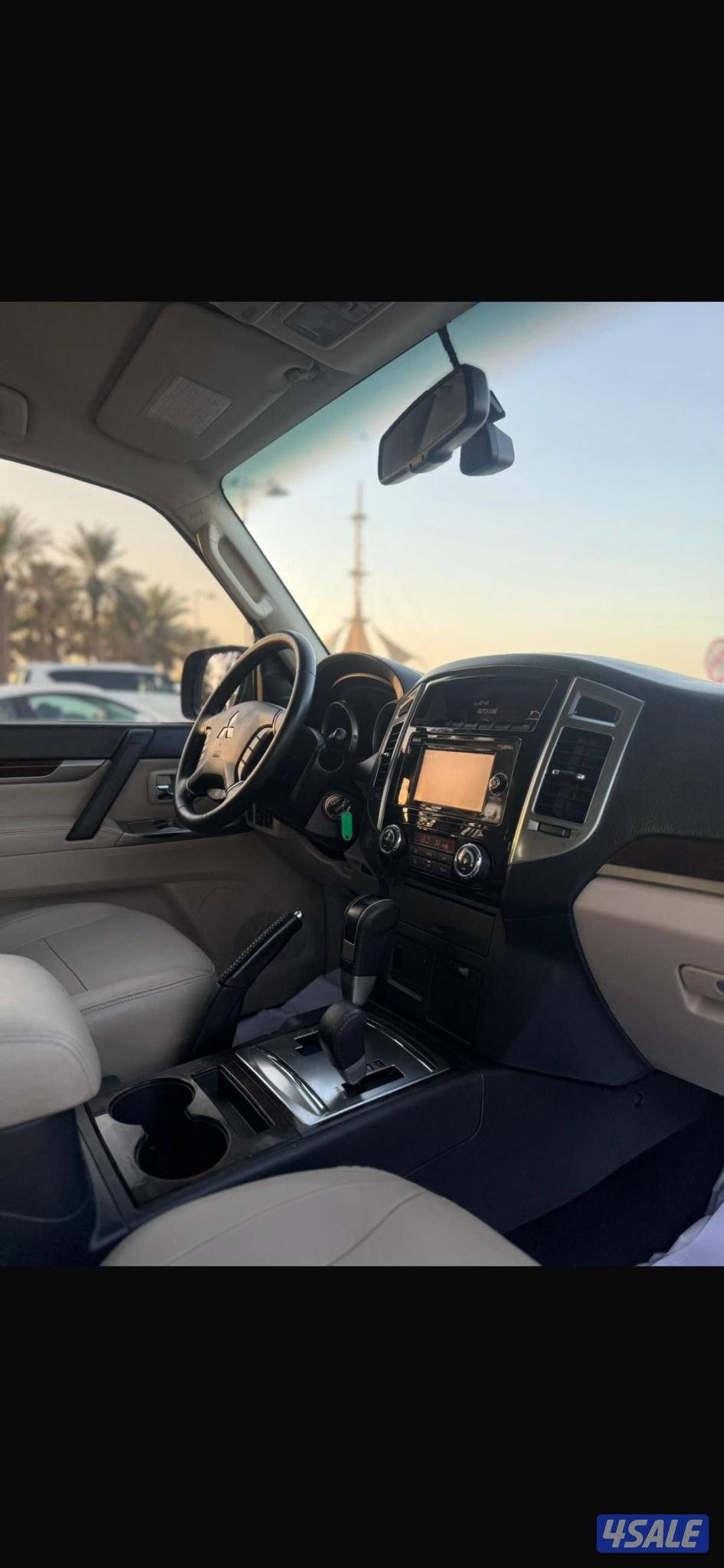 باجيرو موديل 2020 
عداد  74 الف 
ماكينه 3.8  سى سى كامل المواصفات6