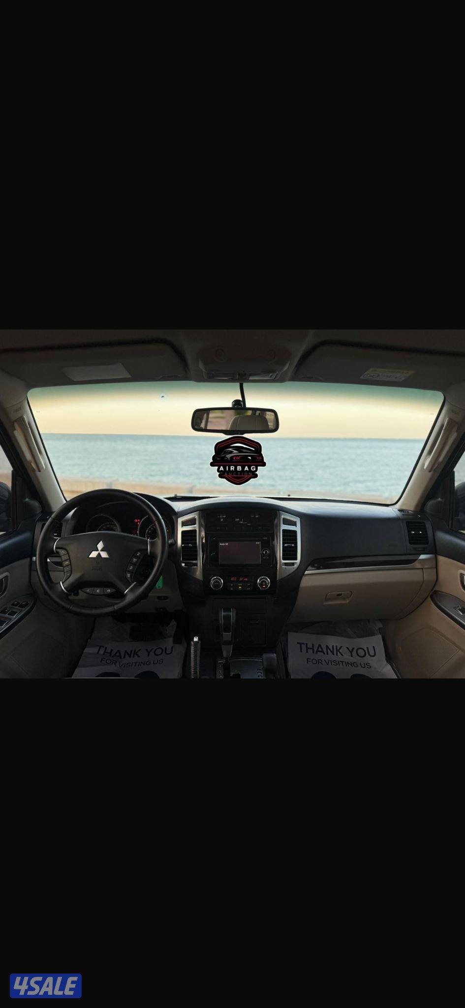 باجيرو موديل 2020 
عداد  74 الف 
ماكينه 3.8  سى سى كامل المواصفات10