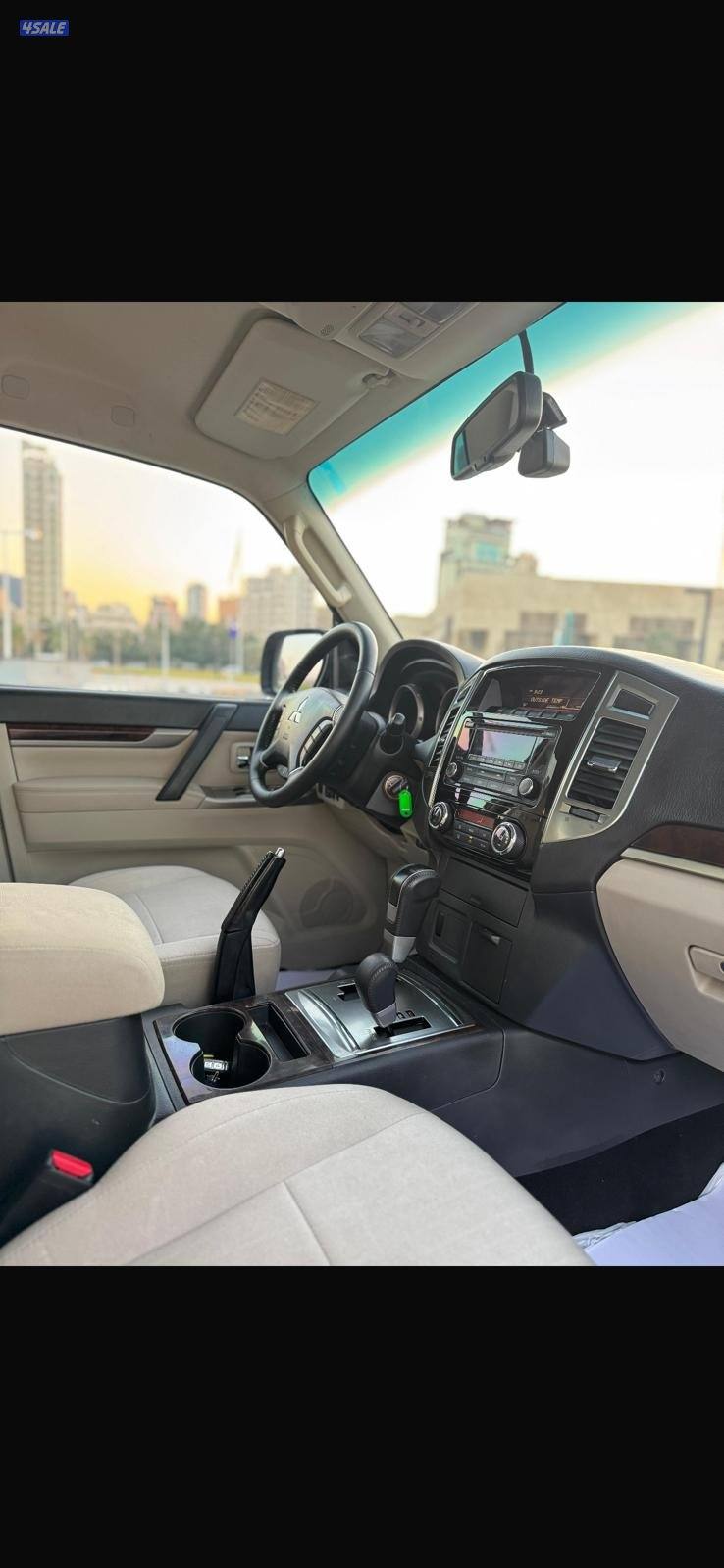 باجيرو موديل 2022 
عداد 84 الف 
ماكينه 3.5 سى سى صبغ الوكالة3