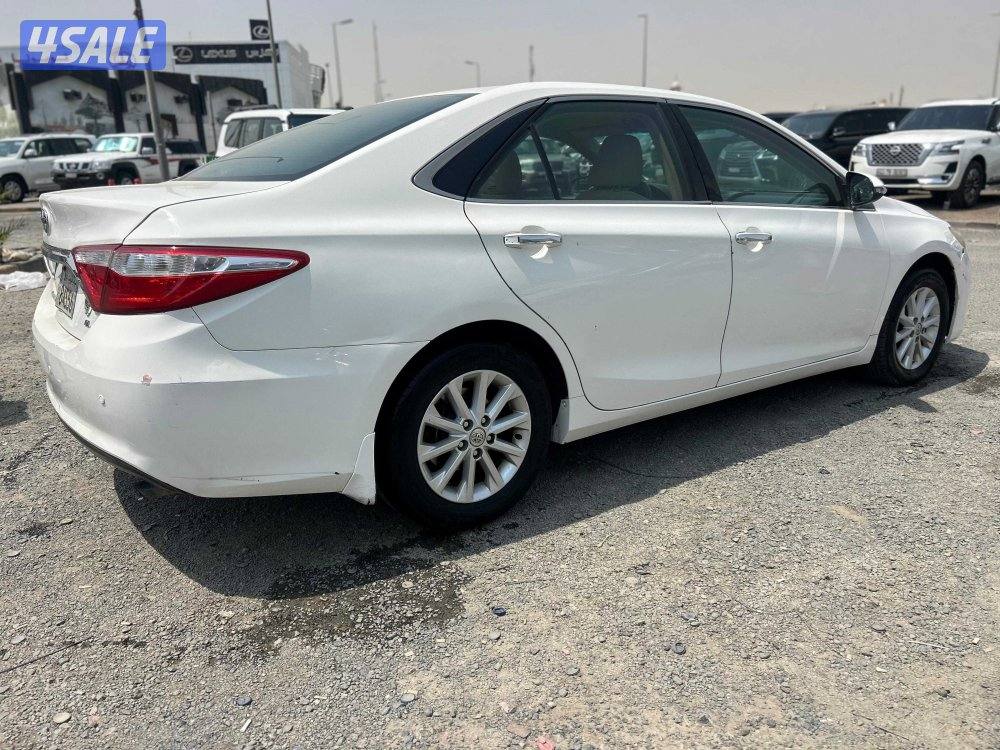 تويوتا كامرىV4-GL  موديل 2016 ماشى 343.000 k.m  وارد الساير .2