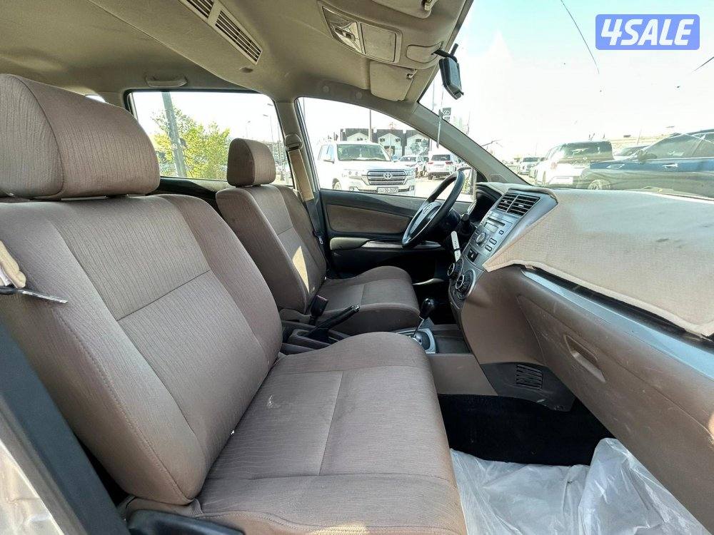 تويوتا افانزا موديل 2016 ماشى 320.000 K.m وارد الساير . اصباغ متفرقه8