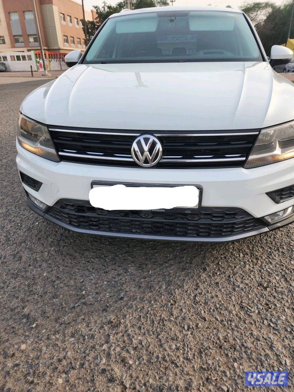 فلوكس واجن تيجوان 2017 بحالة فوق الممتازة  وارد بهبهاني13