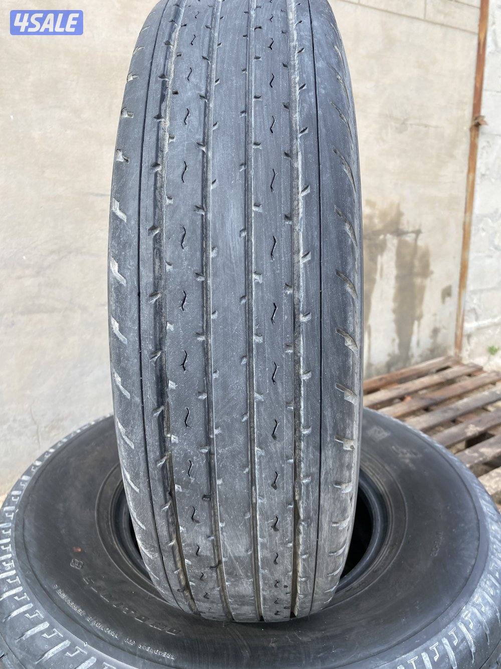 لبيع تواير شاهين مستعملة عدد 3 مقاس 16/85/2453