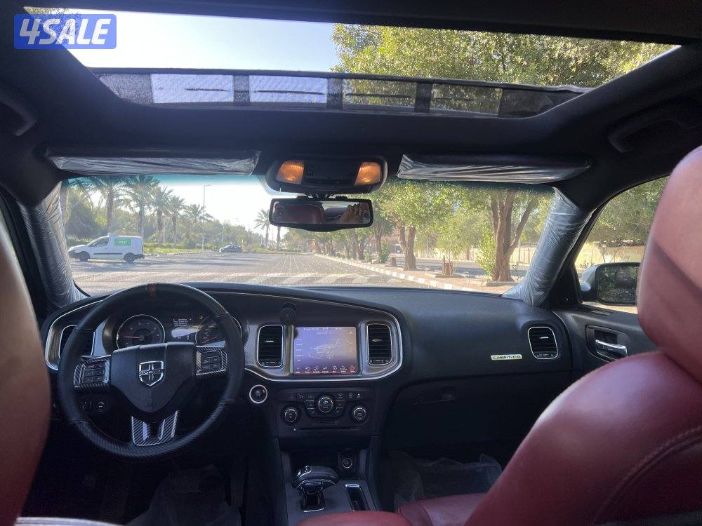 للبيع دوج شارجر مديل 20125