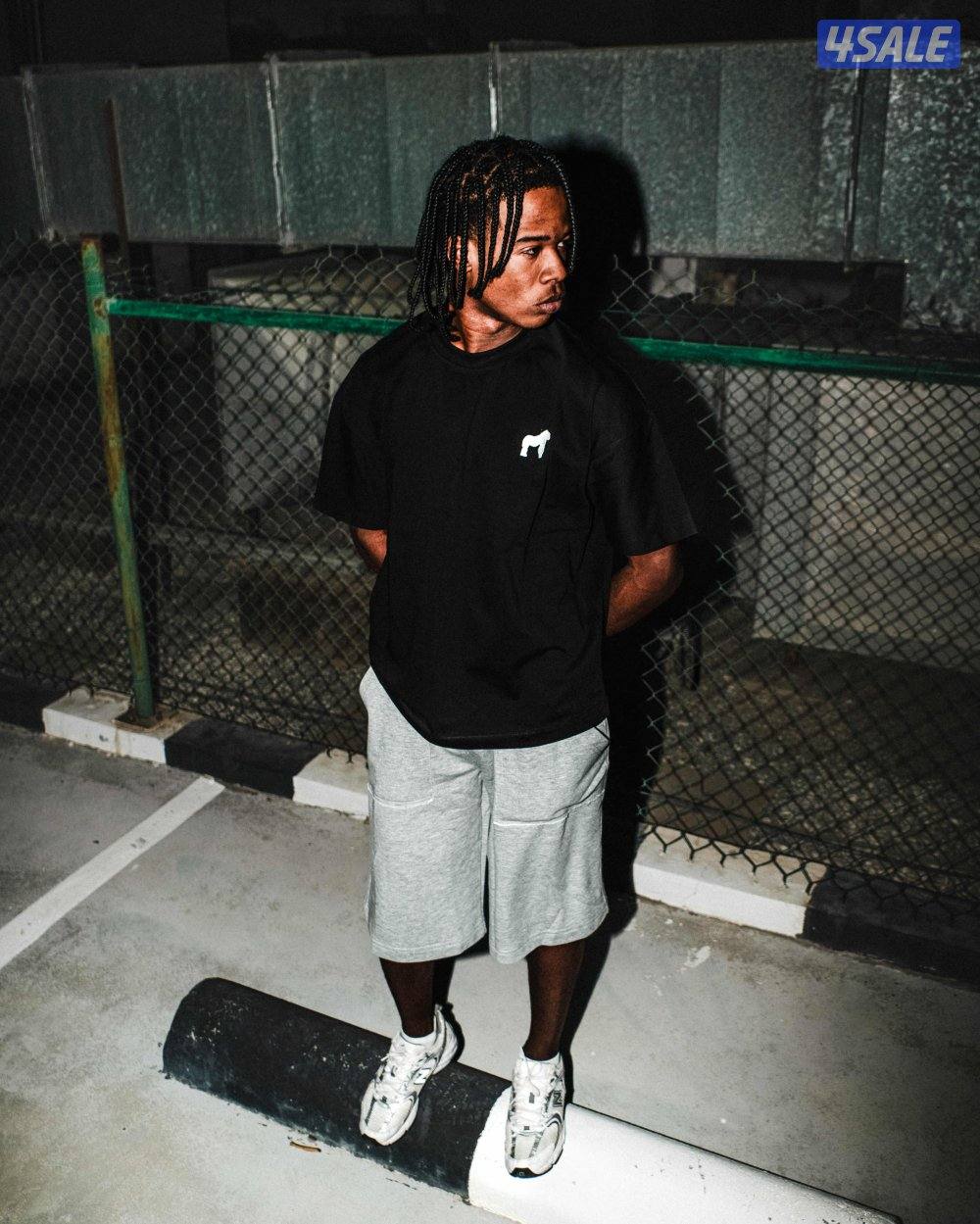 مشروع ملابس للبيع مع مكان التصنيع2