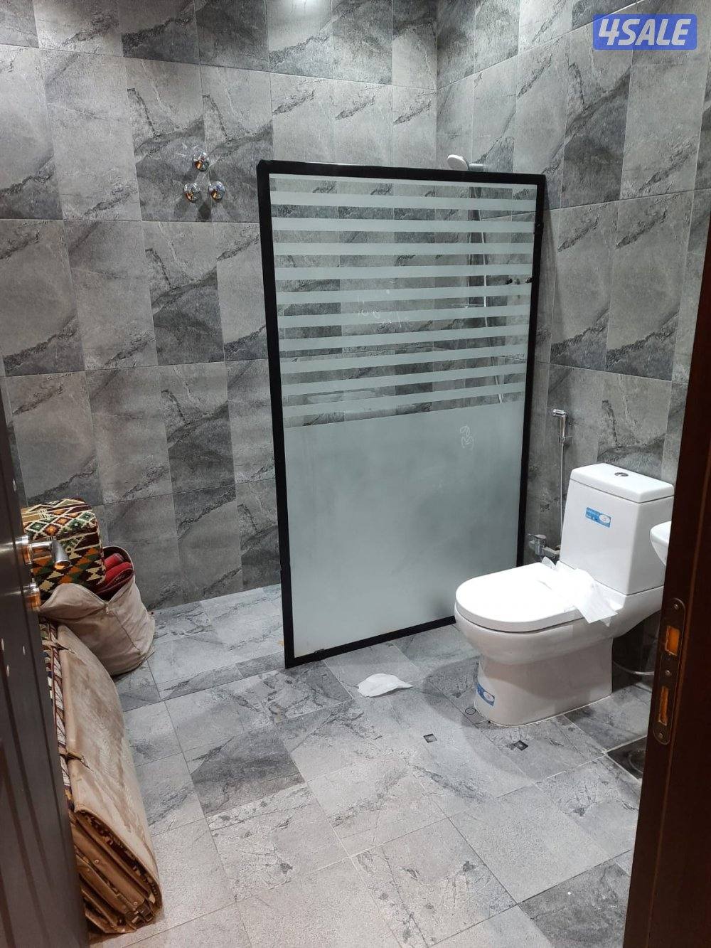 فني زجاج ومرايات ـ دربزين ـ شاور بوكس ـ  واجهات زجاج ـ ديوانيات ـ8