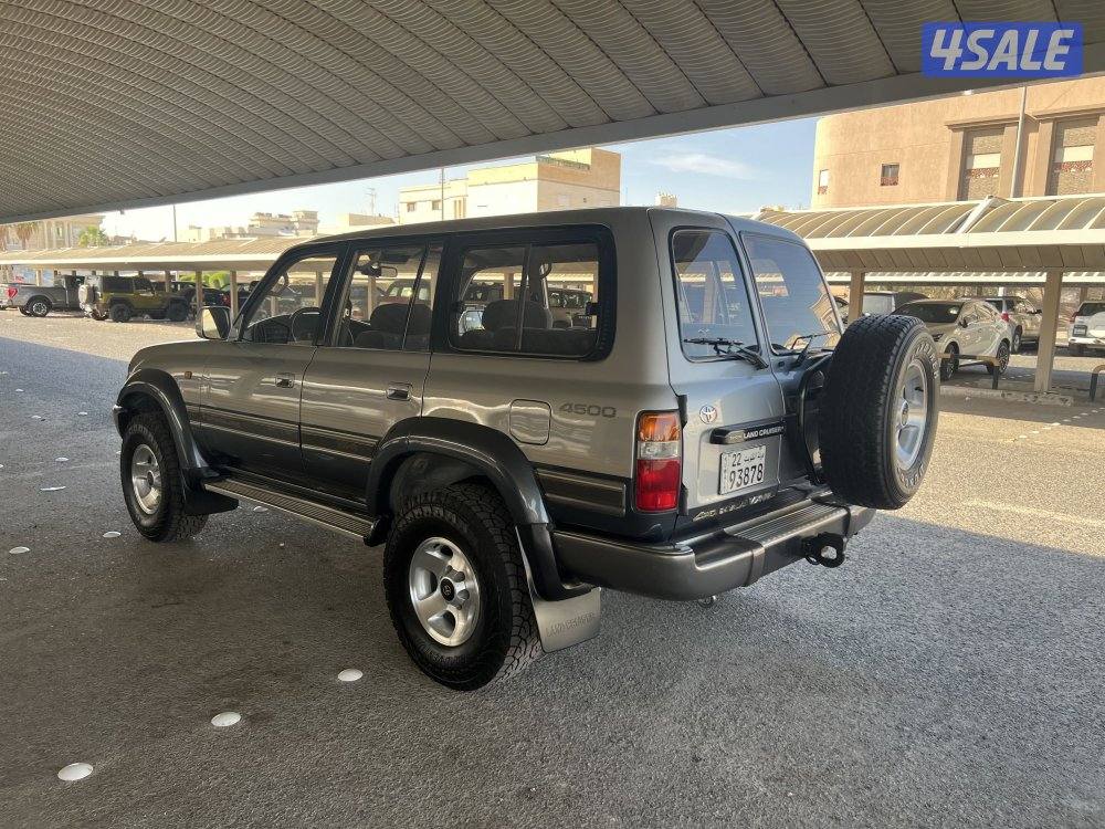 لاندكروزر VXR 19945