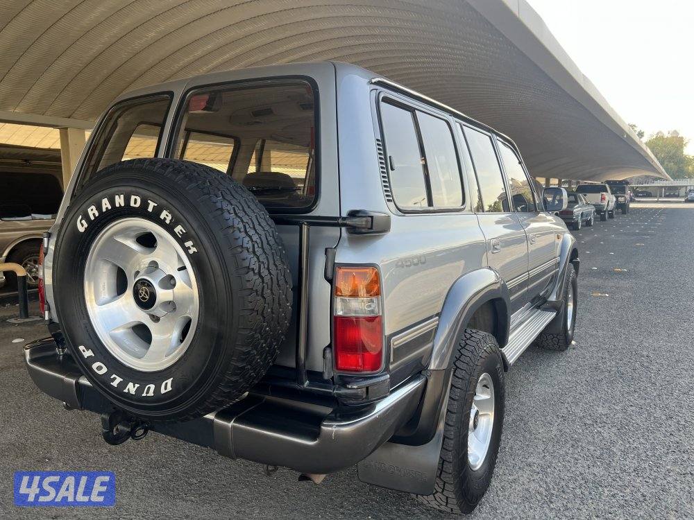 لاندكروزر VXR 19946