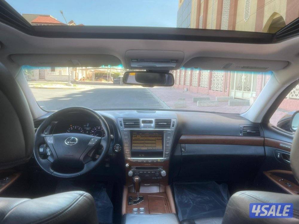 للبيع لكزس LS460ال3