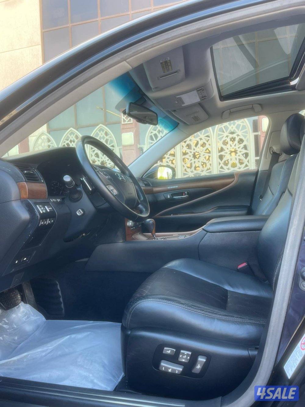 للبيع لكزس LS460ال10