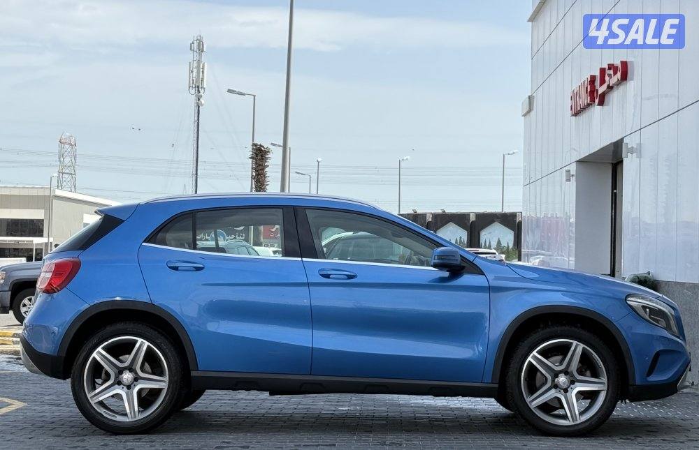 للبيع مرسيدس GLA250 كت AMG موديل 20151