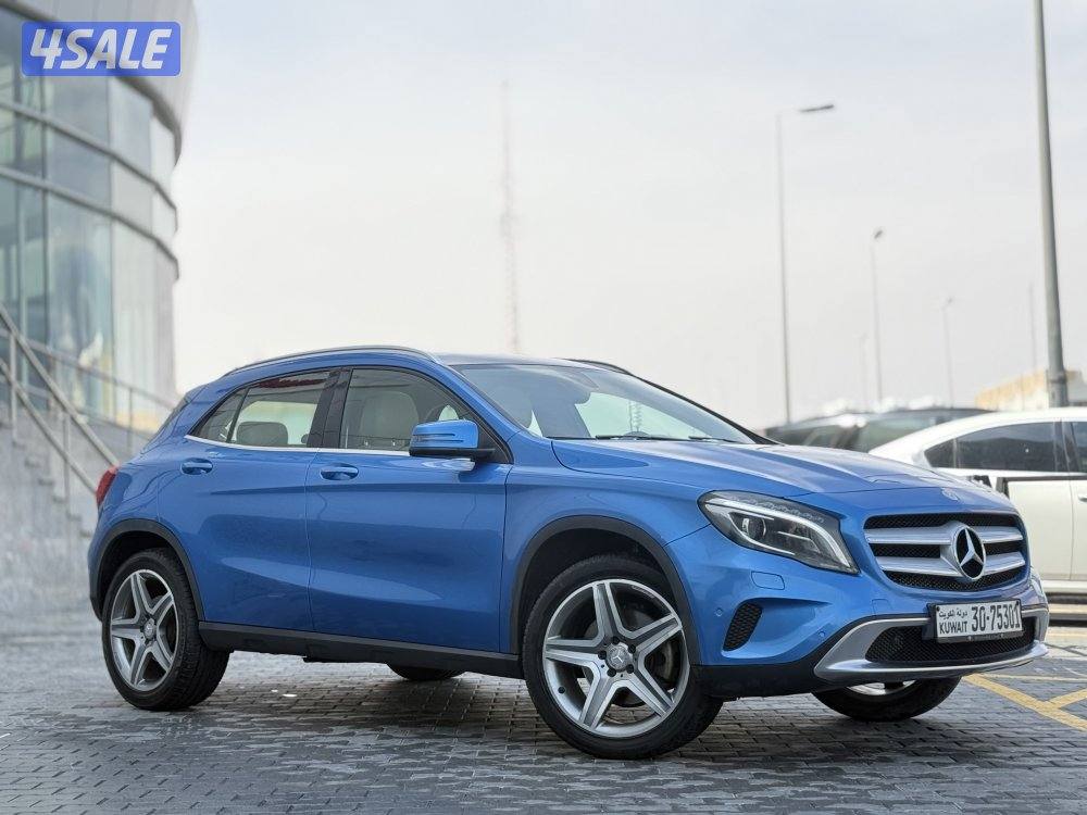 للبيع مرسيدس GLA250 كت AMG موديل 20154