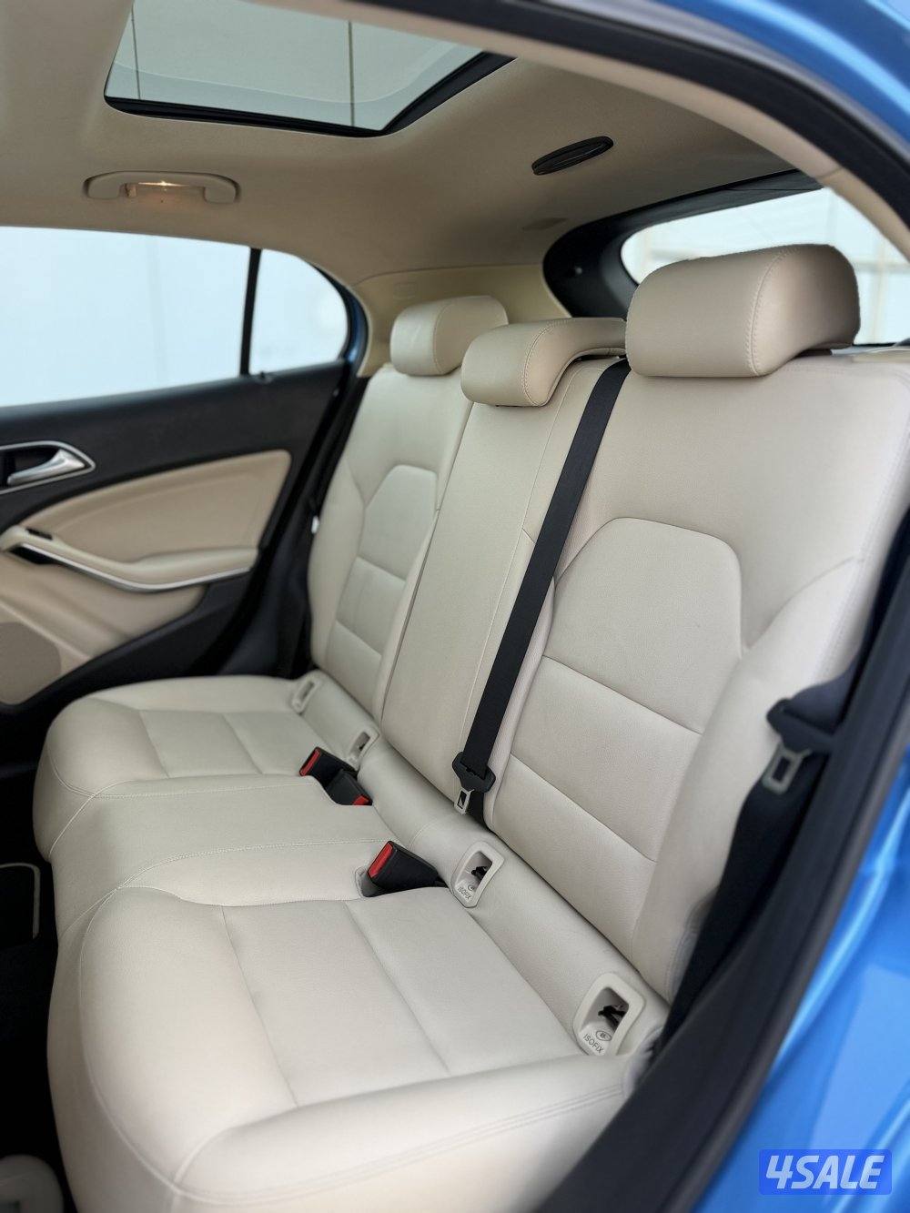 للبيع مرسيدس GLA250 كت AMG موديل 20157