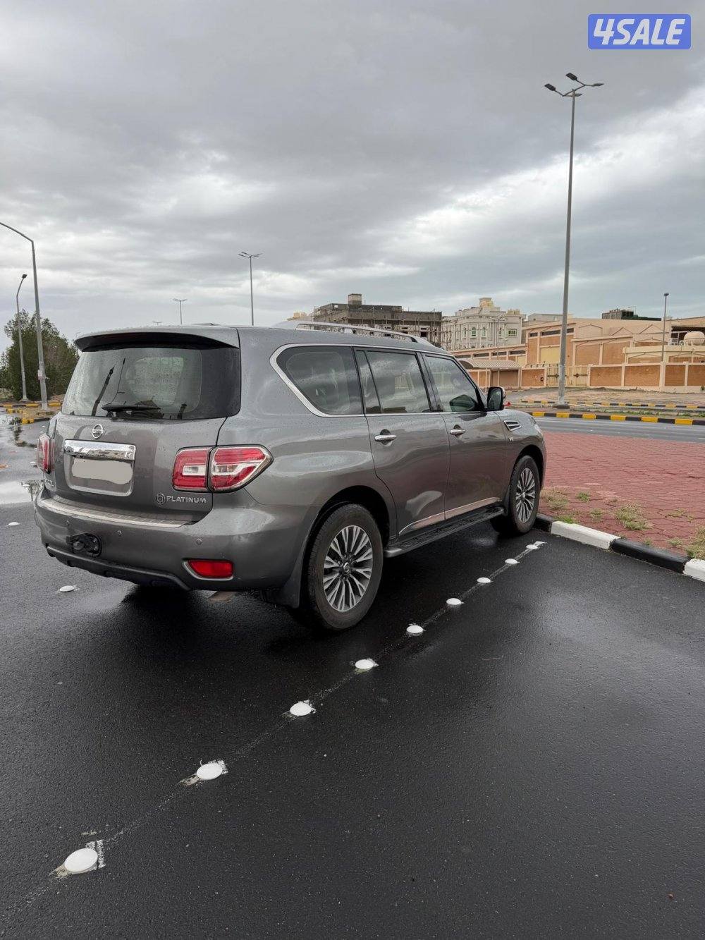 للبيع نيسان باترول بلاتينيوم سيتي  20152