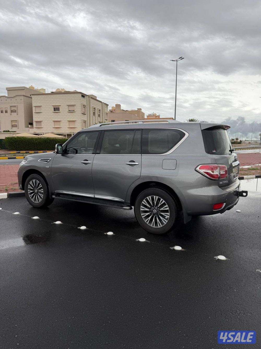 للبيع نيسان باترول بلاتينيوم سيتي  20154