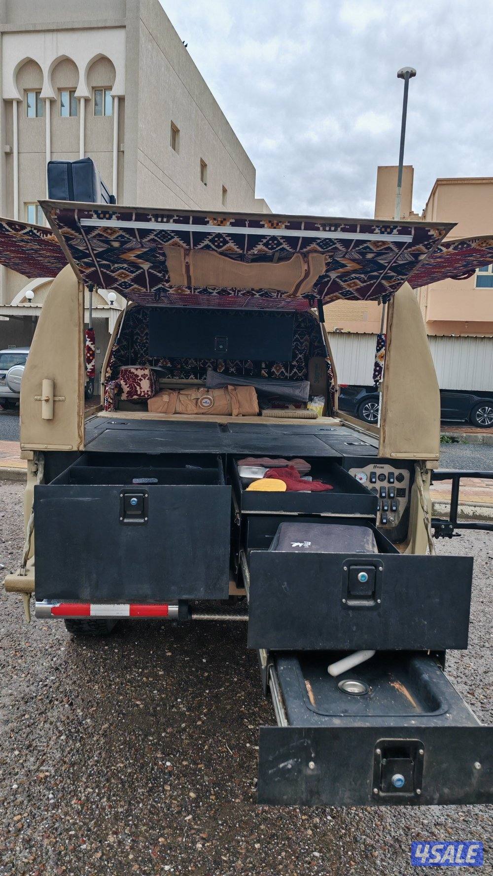 تويوتا لاندكروزر شاص موديل 2016 مجهز للرحلات5