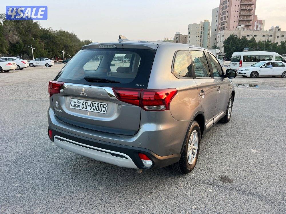 للبيع أوتلاندر 2022 قمة بالنظافة2