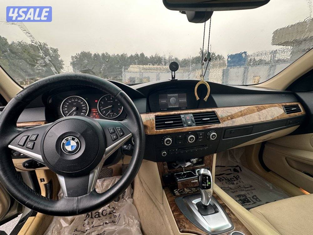 بي ام ٥٢٥ i موديل ٢٠٠٩3