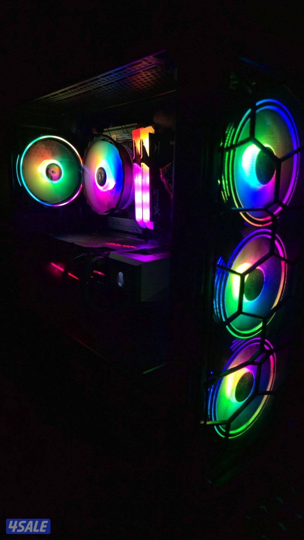 للبيع بيسي قيمنق 3070 يشغل جميع الألعاب بدون مشاكل0