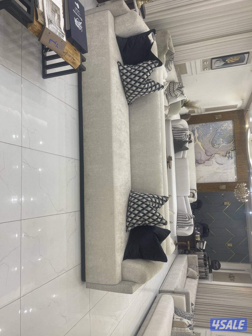 بيع كنب جاهز٣أمتار وأكثر بسعر١٠٠دك بيع جلسه جاهز بالمعرض قياس٦.٥ ١٥٠دك1