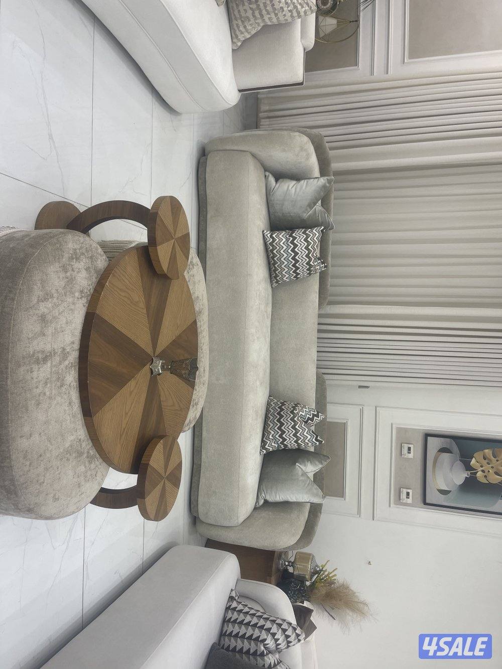 بيع كنب جاهز٣أمتار وأكثر بسعر١٠٠دك بيع جلسه جاهز بالمعرض قياس٦.٥ ١٥٠دك5