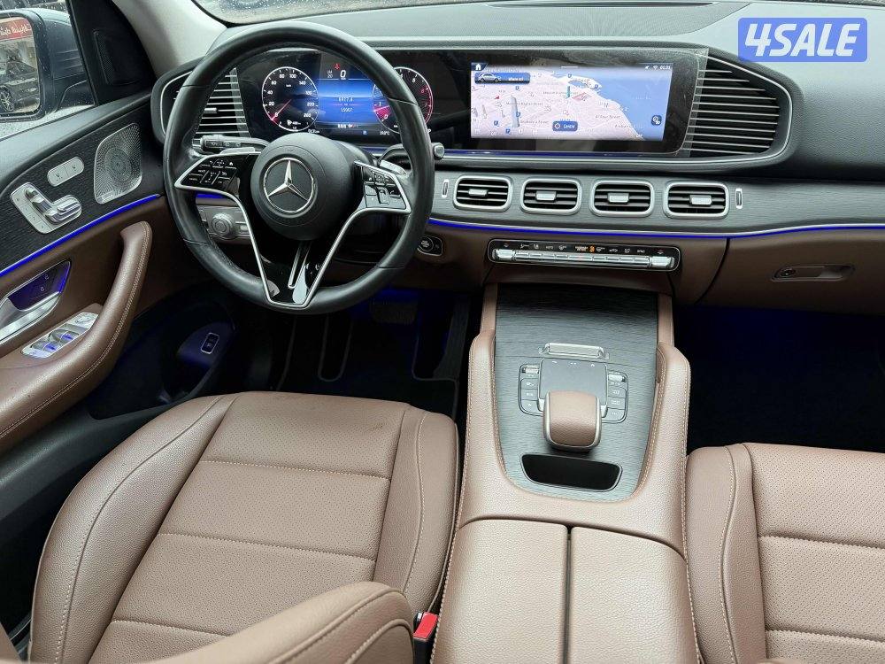 جيب مرسيدس GLE450 كلاسك 2025 عداد 15 ألف وكالة كفالة وسيرفيس مجاني1