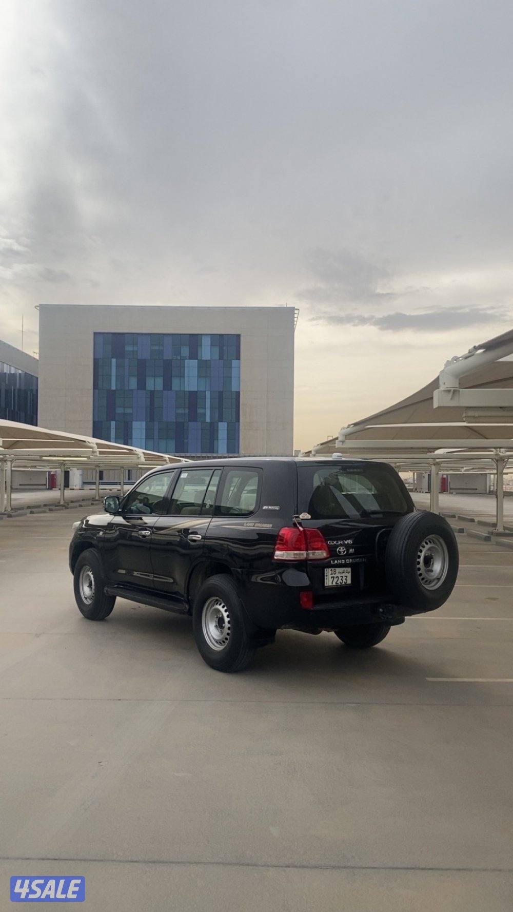 للبيع لاند GXR2