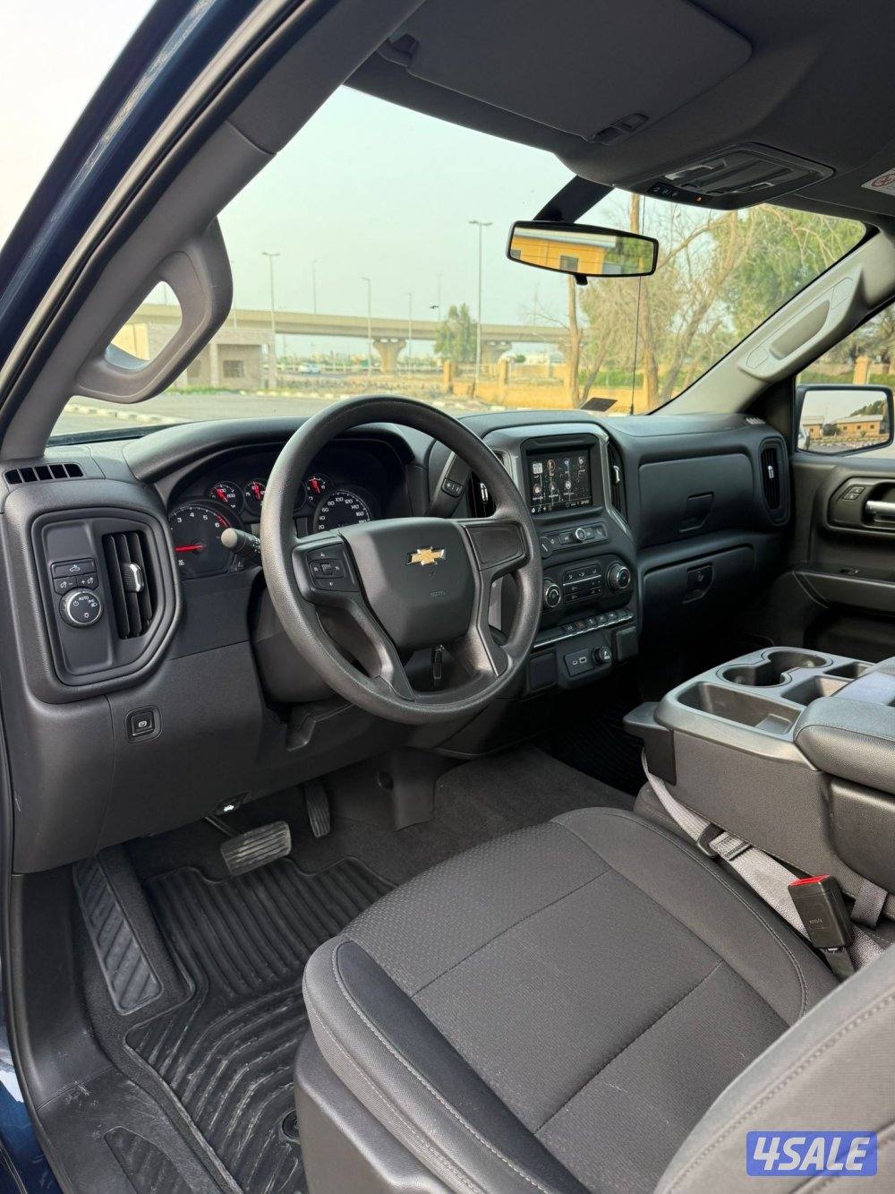 سلفرادو وارد الغانم موديل 2021 بحاله الوكاله عداد 98 الف6