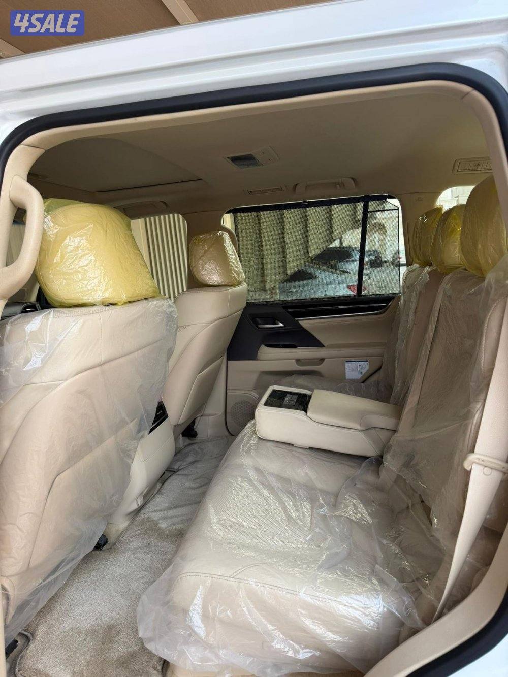 لكزس LX570 الساير 2020 درجه ثانيه بحاله الوكاله عداد 57 الف6