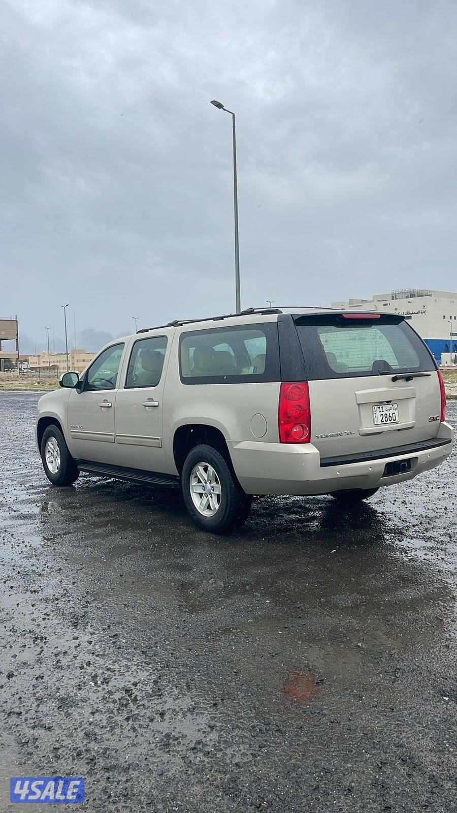 يوكن XL البهبهاني 2014 مخزن بحاله نادره عداد 21 الف2