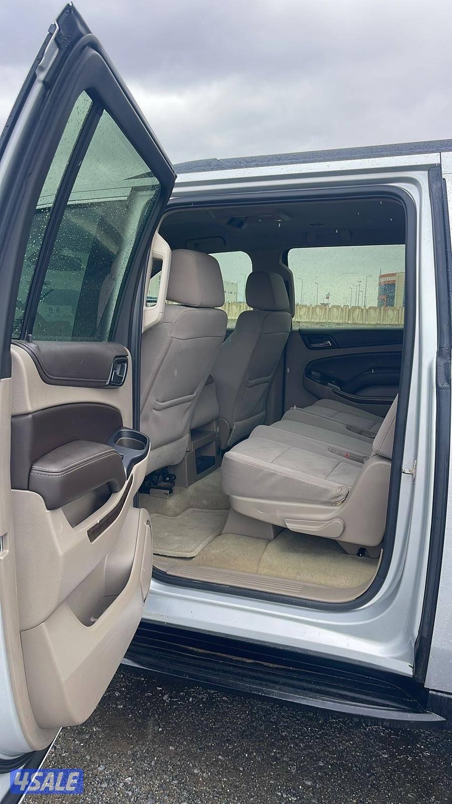 تاهو LS وارد الغانم موديل 2016 بحاله نادره مخزن دبل جير عداد 57 الف4