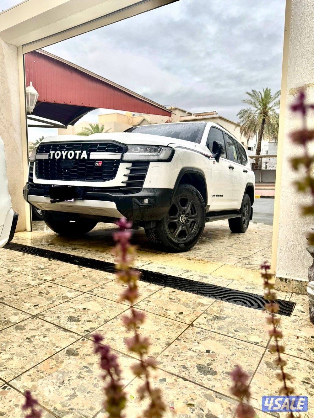 للبيع GR ماشي ١٢٣ الف شرط الفحص وارد قطر الفل اعلى درجه.0