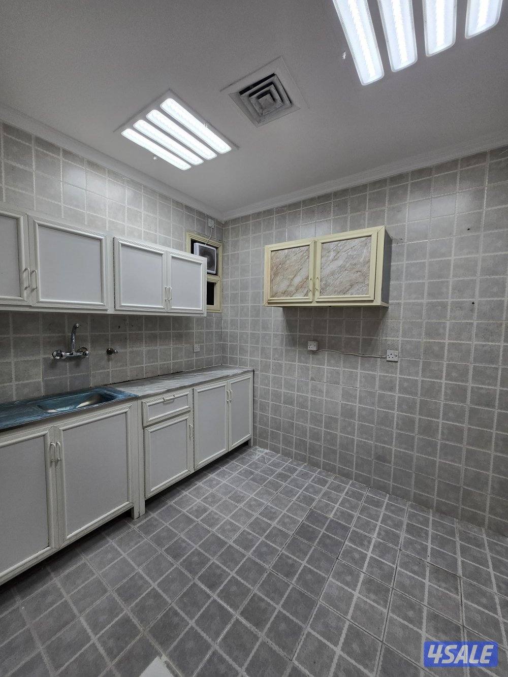 فرصه .. للإيجار شقق بمشرف ق4 .. (متوفر 3شقق)  لايوجد شروط من المالك7