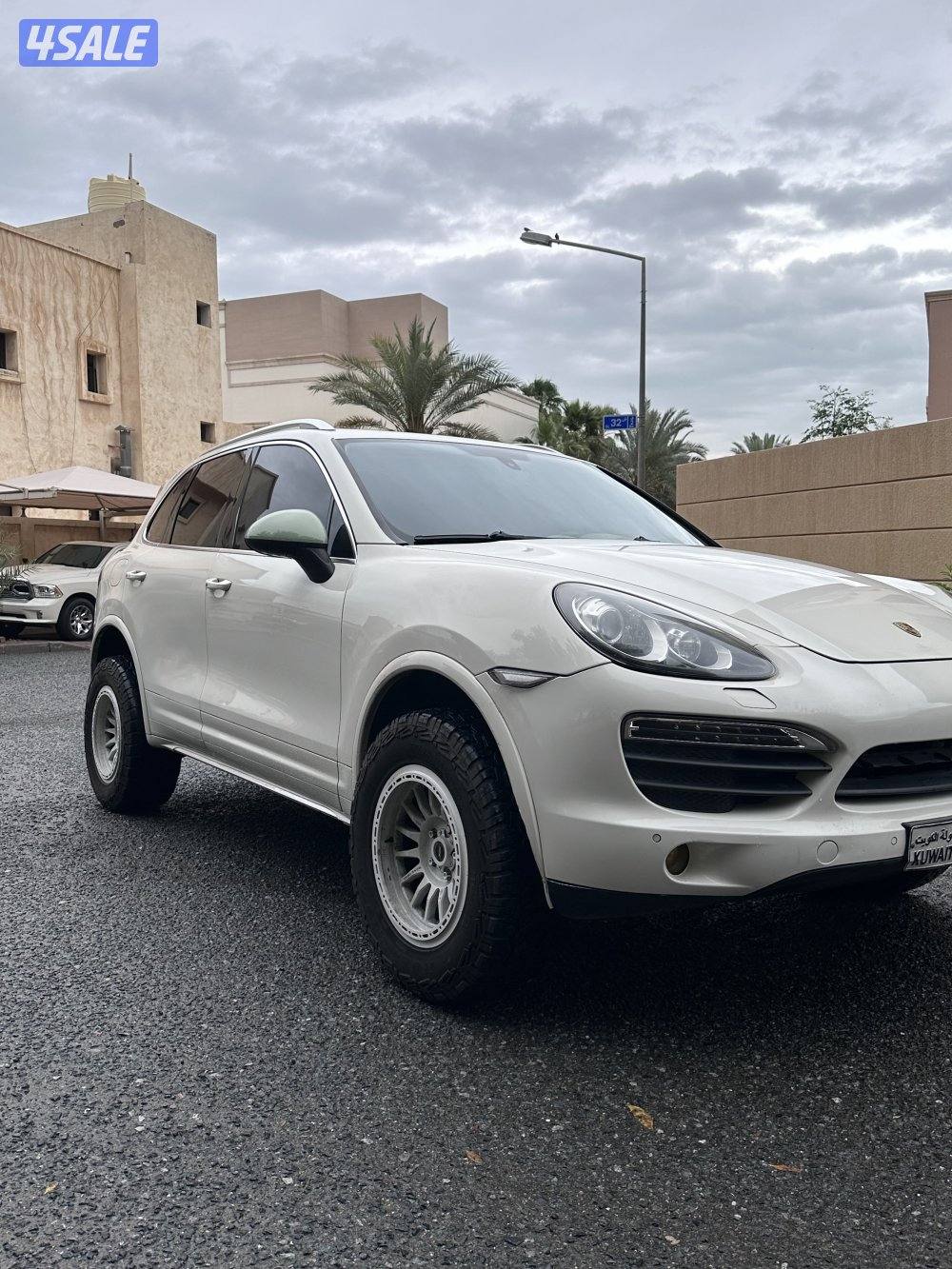 Porsche cayenne s 2011 v81