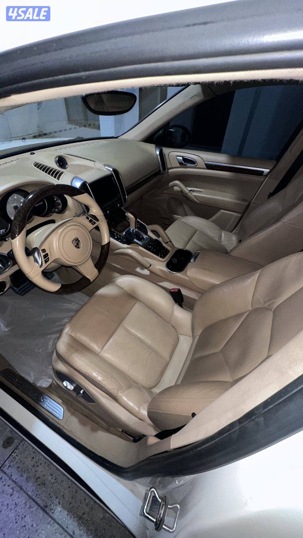 Porsche cayenne s 2011 v87