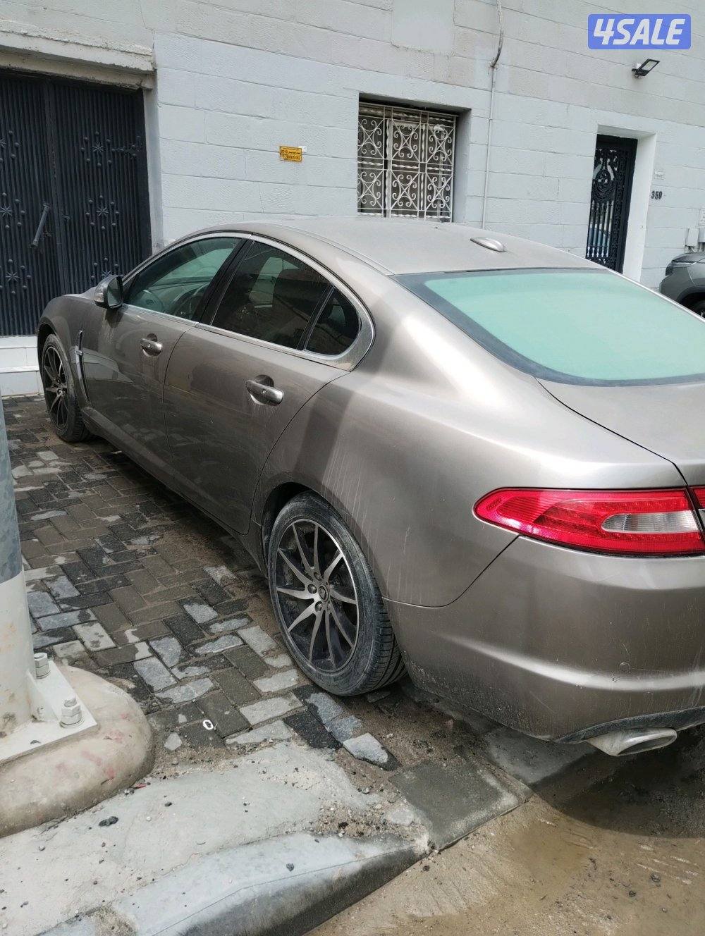 جاكوار 8 سلندر بحالة جيده1