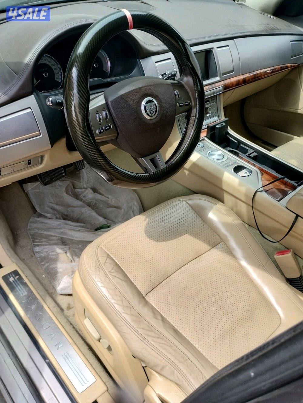 جاكوار 8 سلندر بحالة جيده2