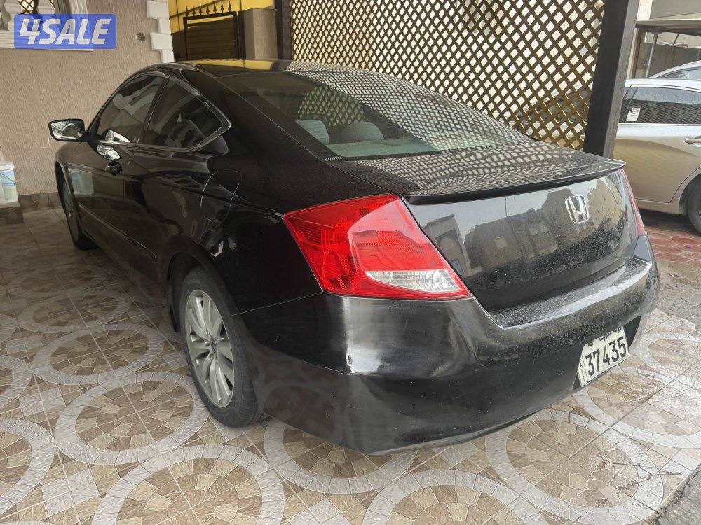 للبيع هوندا اكورد كوبيه موديل 2011 بحاله ممتازه1